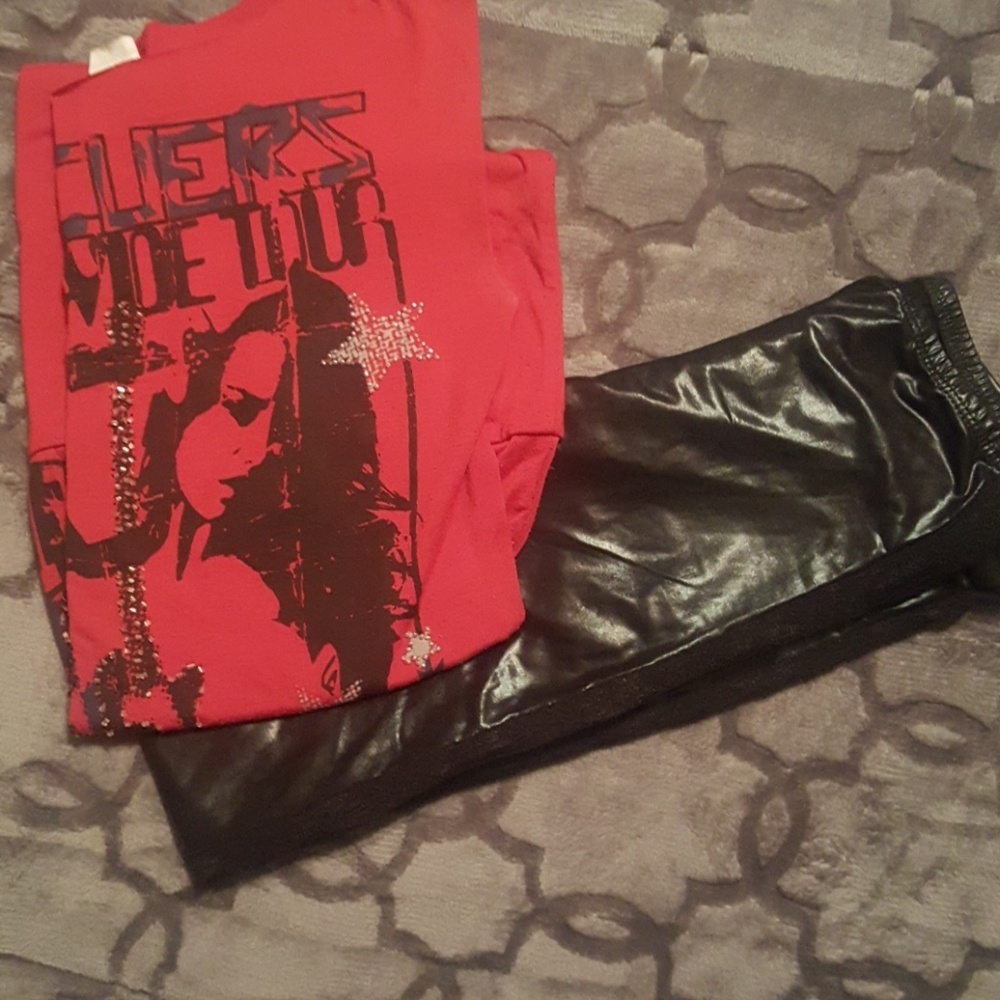 Fashion top and leggings - Picture 1 of 3